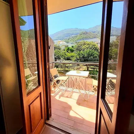 Apartmán Alley 8 Scilla